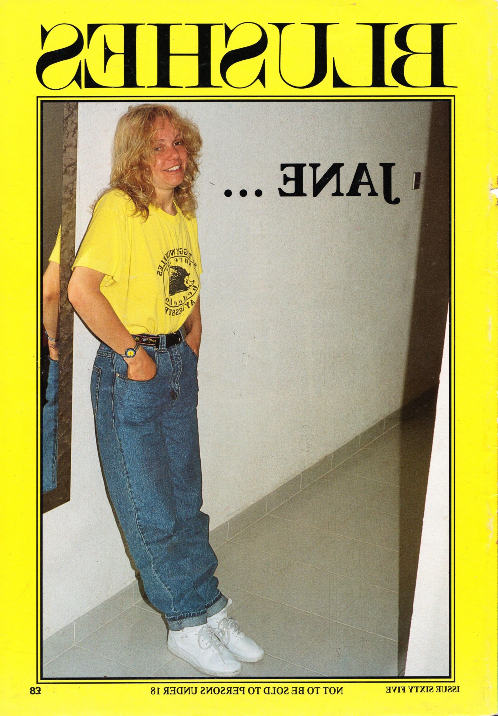 Retro Spanking Blushes Issue completo