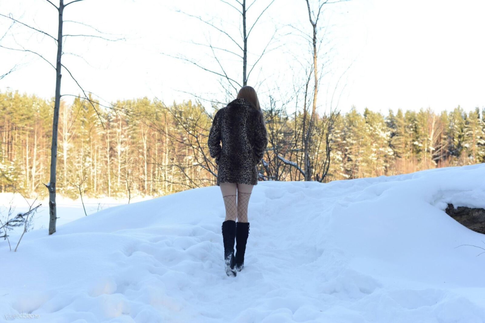 EB_ _BEING COOL ALMA by PARAMONOV__med