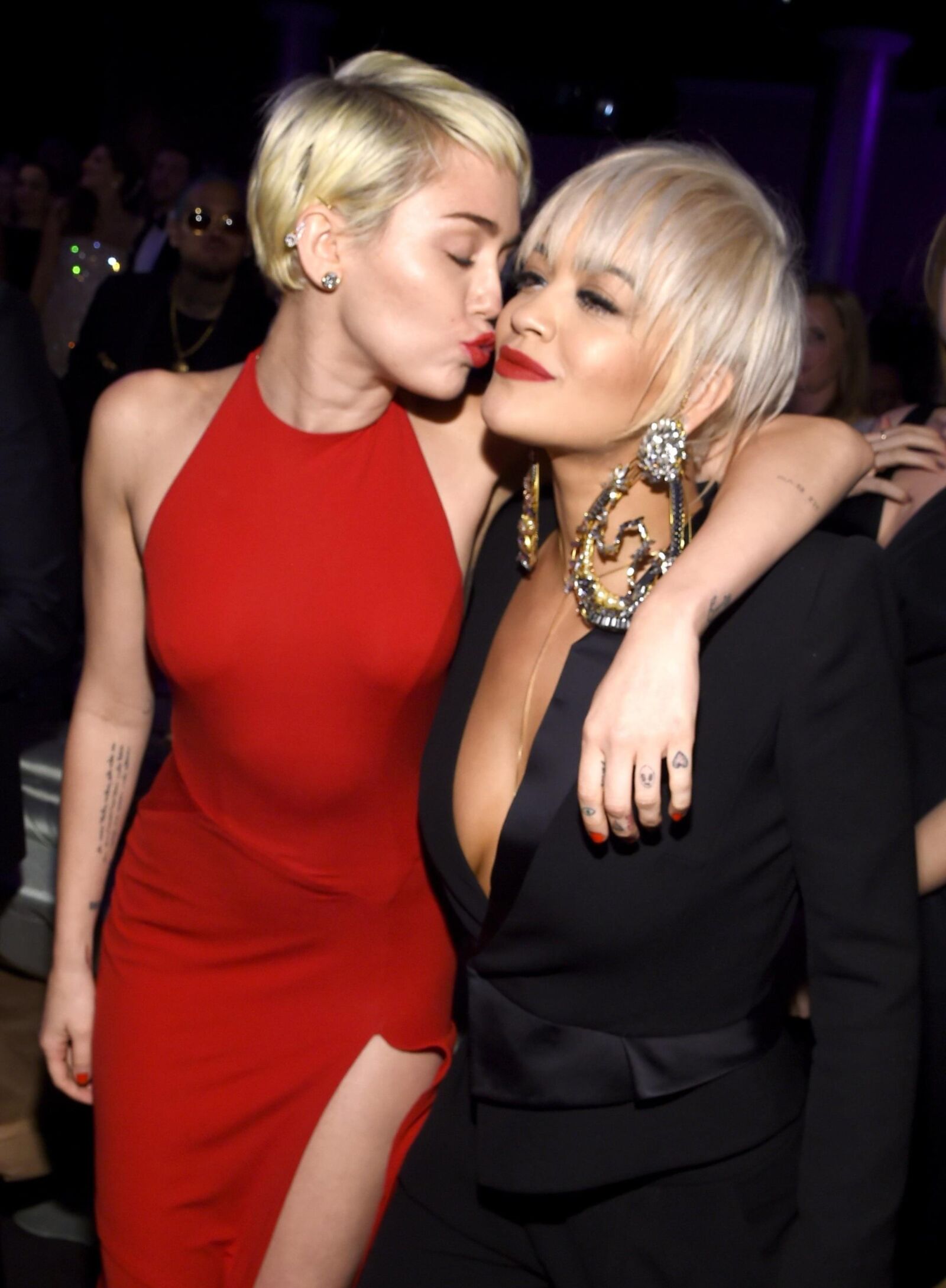 MILEY FCK CRS
