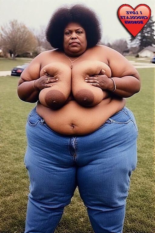 Grandes damas con senos de chocolate
