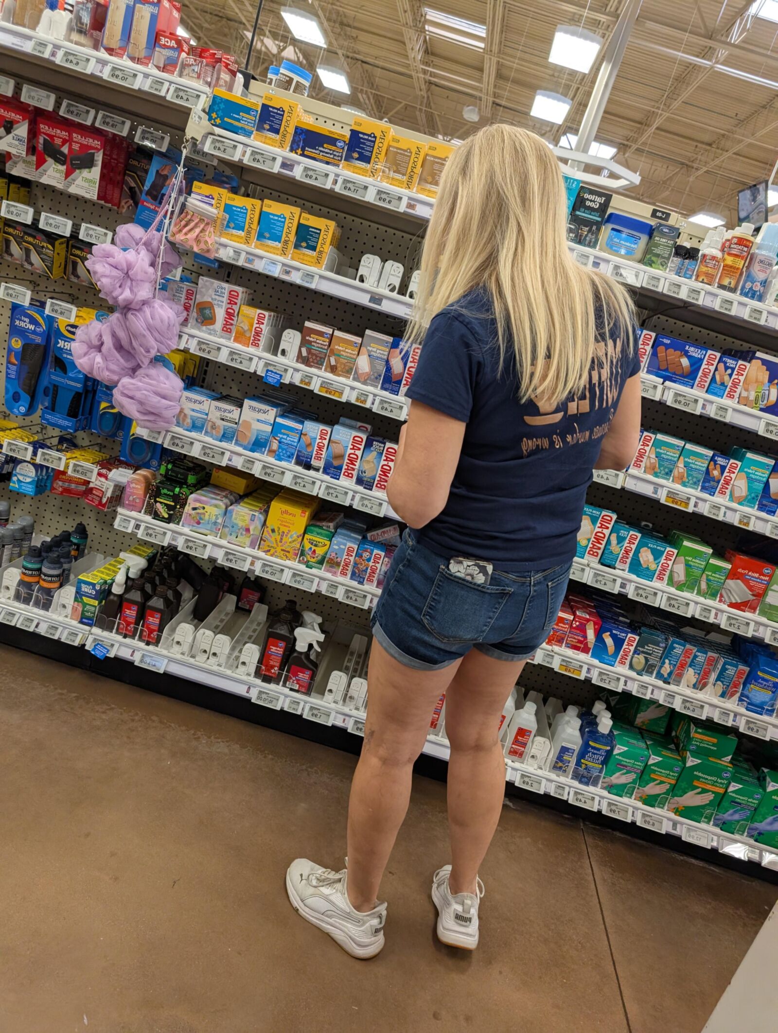 Blonde milf 