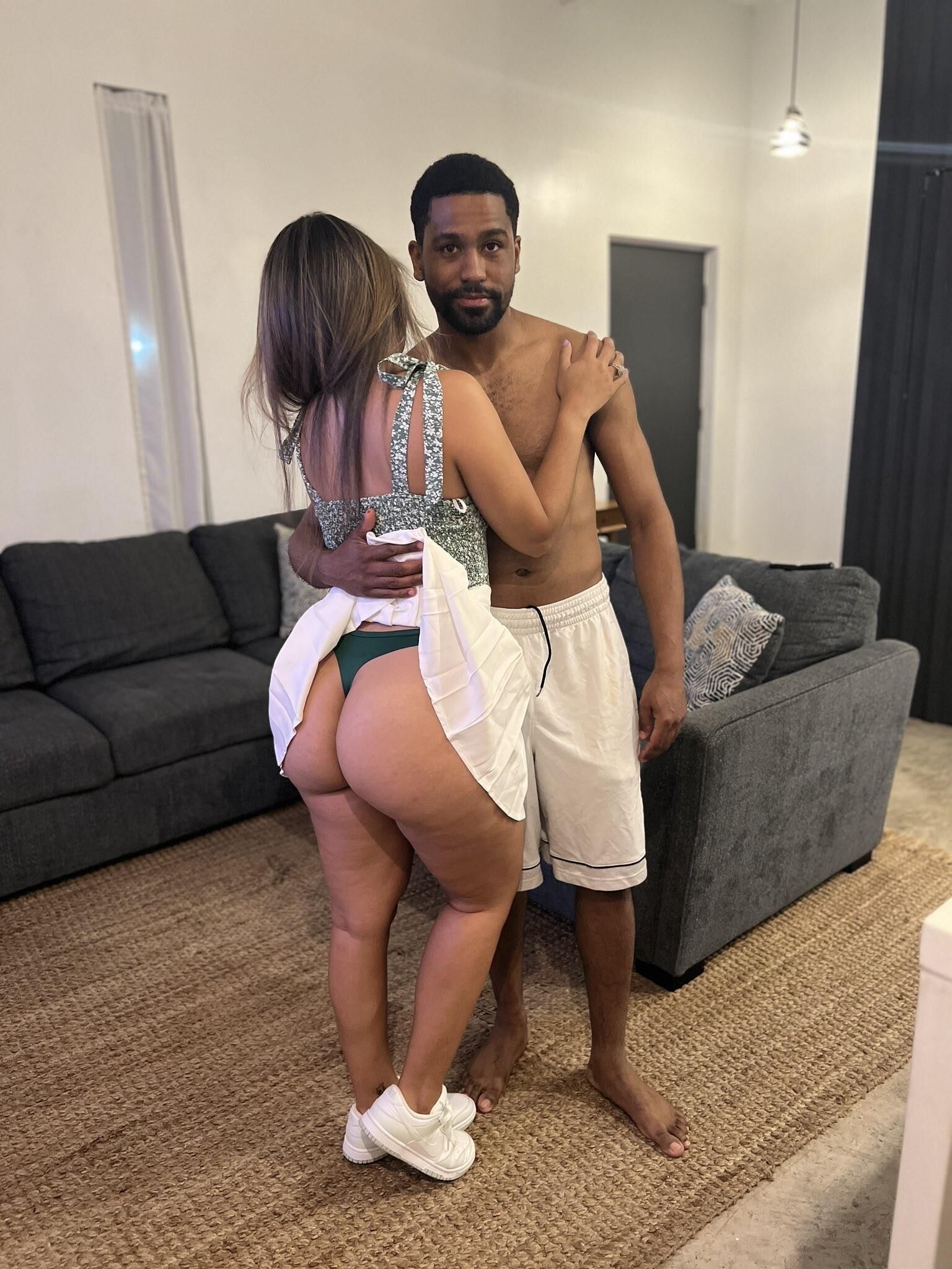 Mina Big Ass Big Big pippled Shy Latina esposa mixtas fotos calientes mixtas