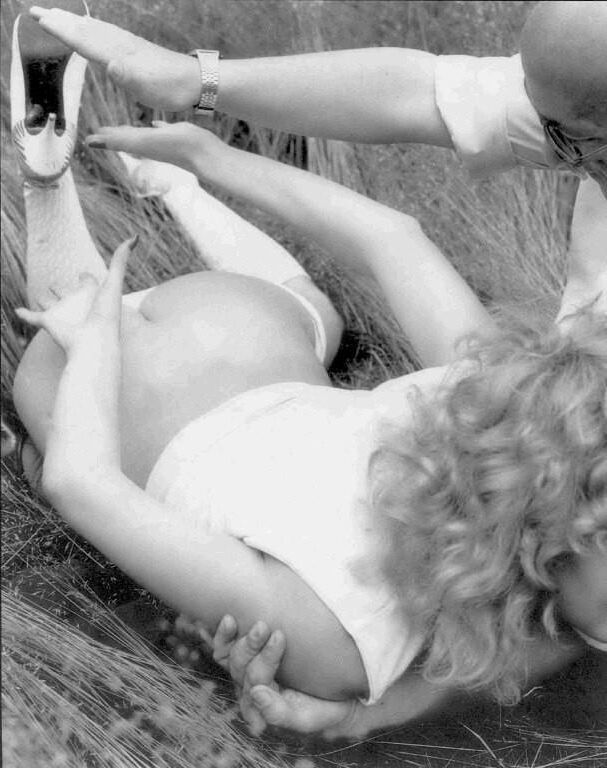 Retro Spanking Blushes Issue completo