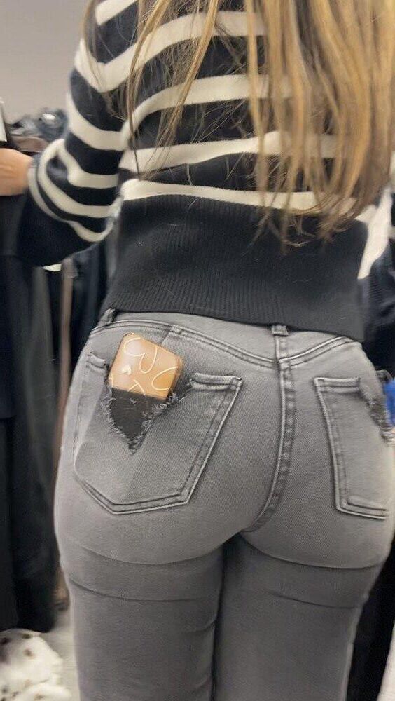 Apenas bunda: bundas femininas em jeans