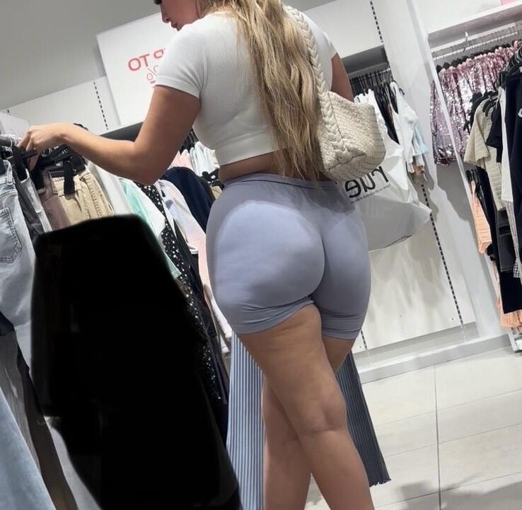 Sincero y voyeur