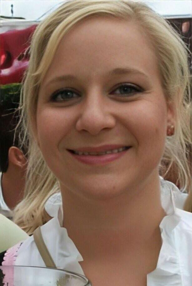 German Webwhore Anne Exposed