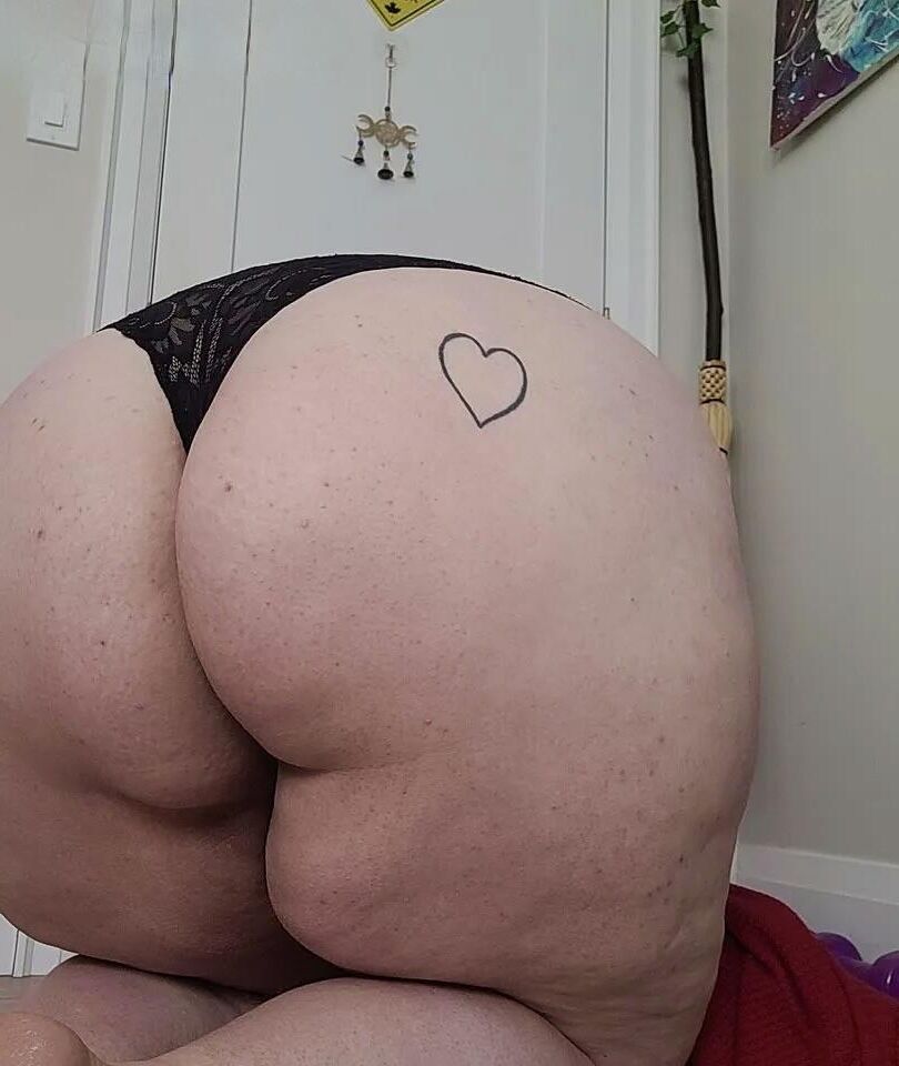 Core Big Ass Boobs Blonde BBW Girl Mixed Hot Photos