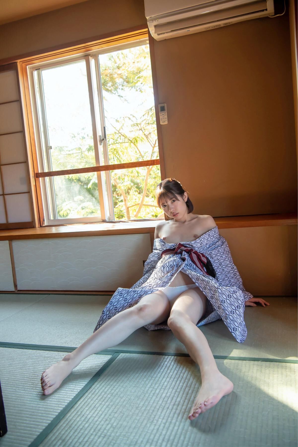 Prestigio yukata desnuda