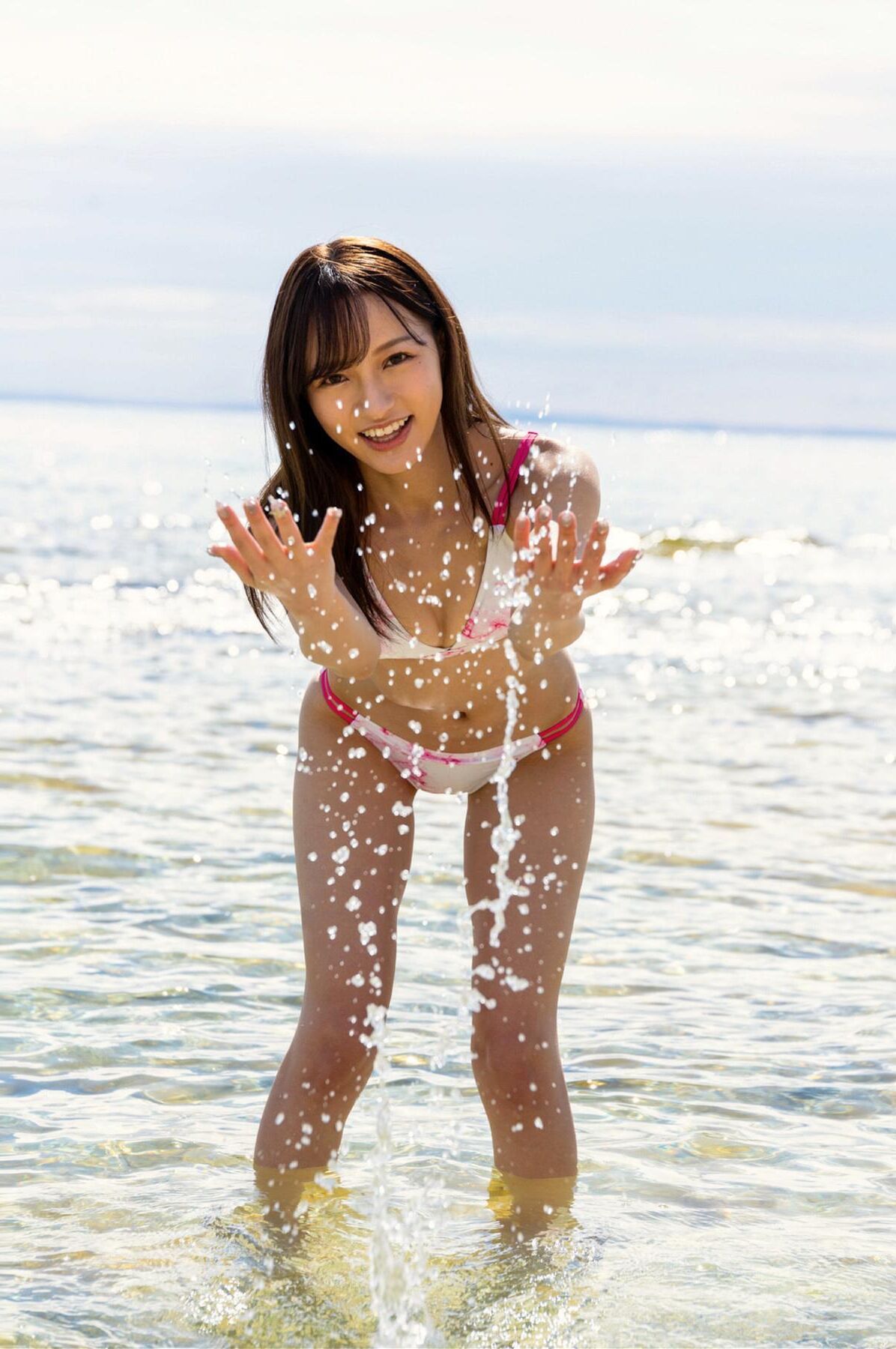 Prestige Sea Goddess Beach Bikini desnuda