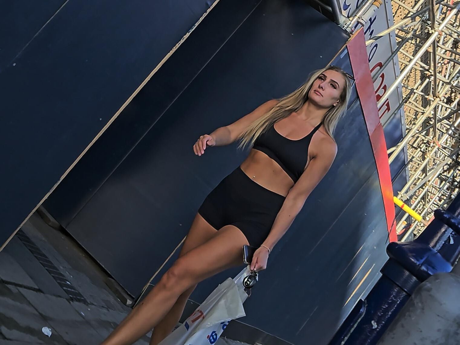 [Candide] Amazing blonde chav sex machine