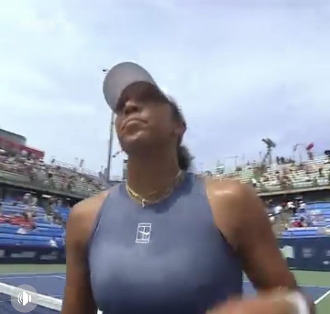 Temps amusant, tennis sexy