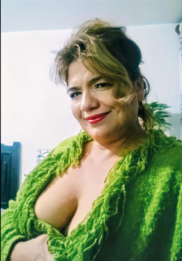 Sexy Mexican Mom