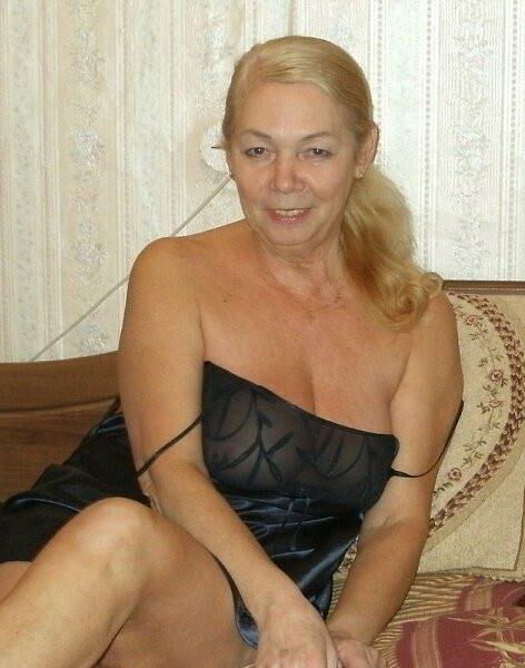 Grannies and MILFS in Lingerie 