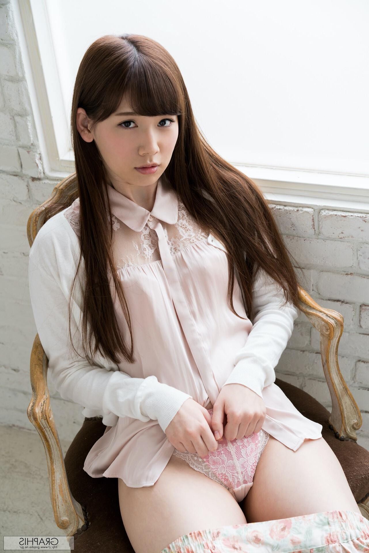 Tsumugi Akari Graphis akari彼女の人生で1日