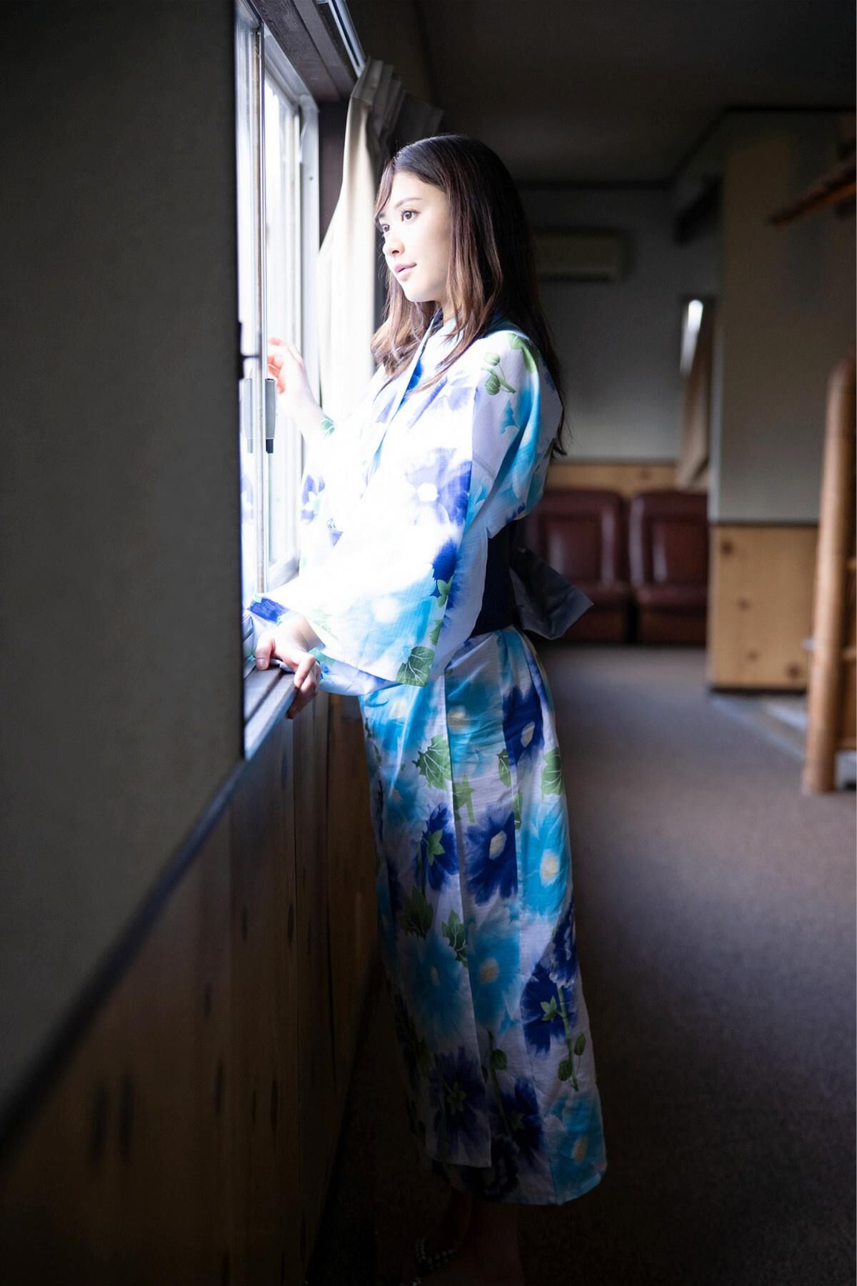 Prestigio yukata desnuda