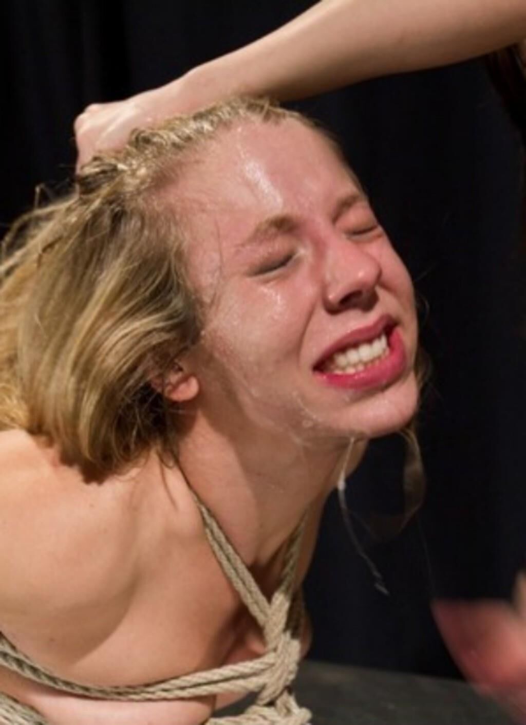 Caras
