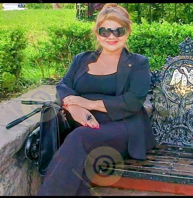 Sexy Mexican Mom