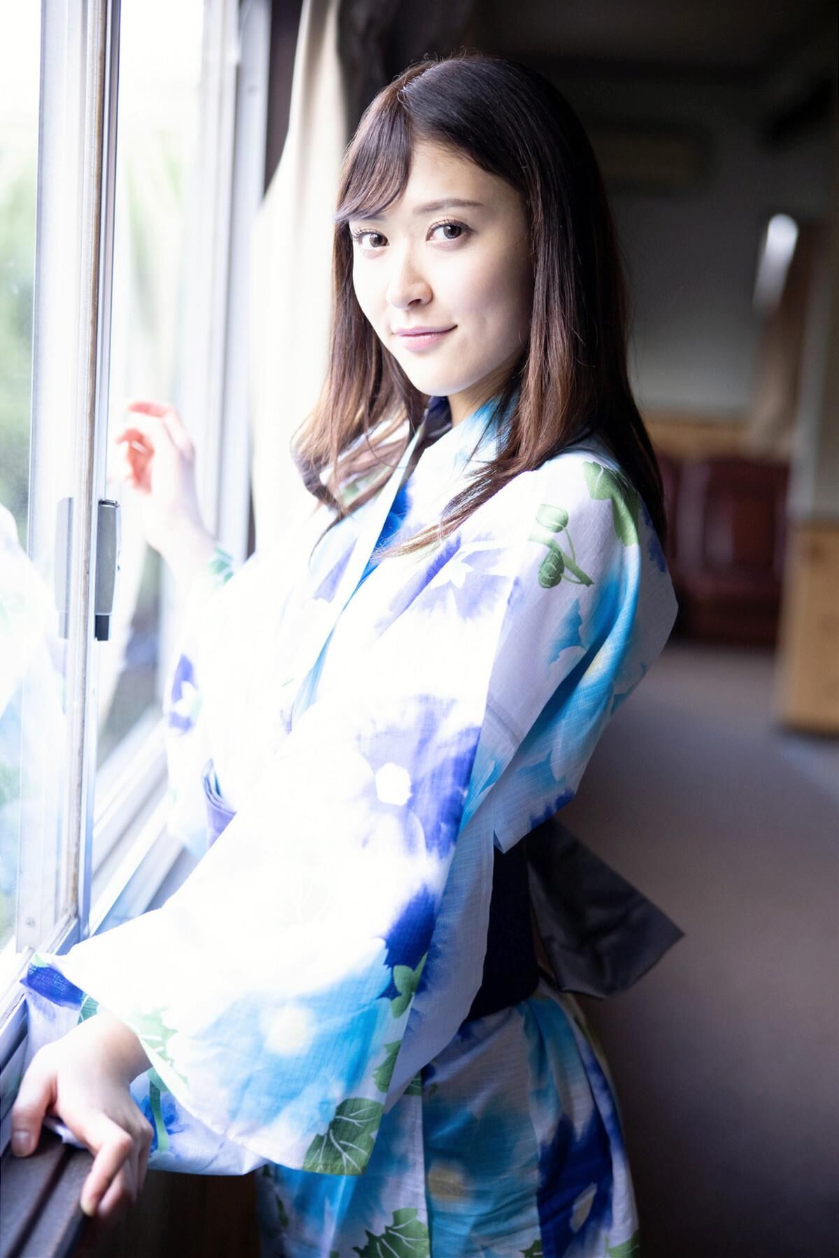 Prestigio yukata desnuda