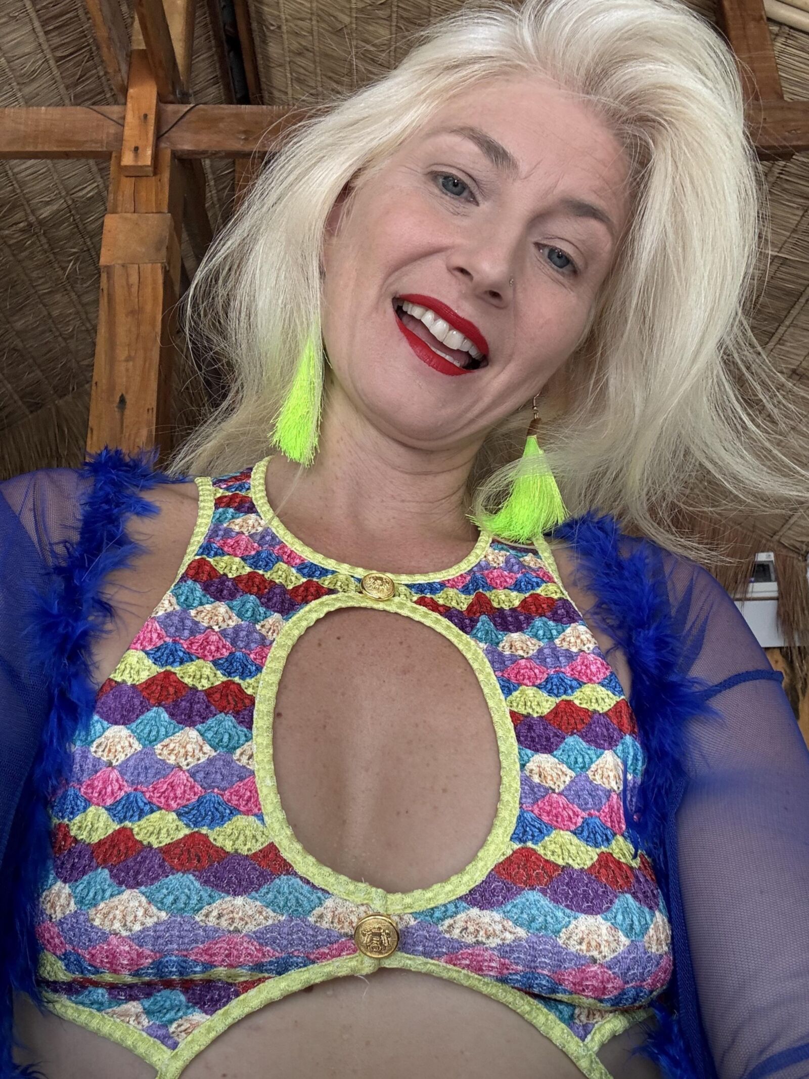 yo all natural MILF Lia