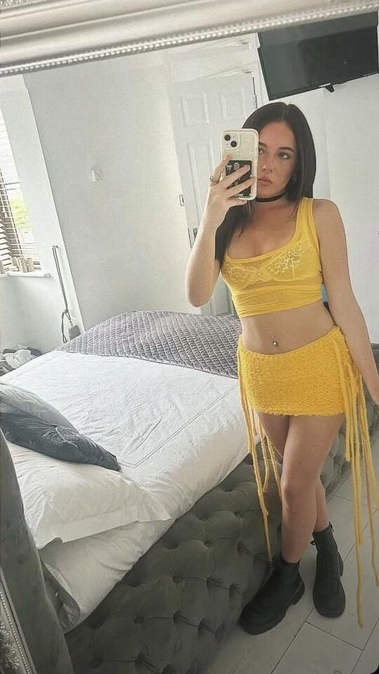 ¡Las muñecas adolescentes apretadas te llevarán locas mocosas de Wank Wank!