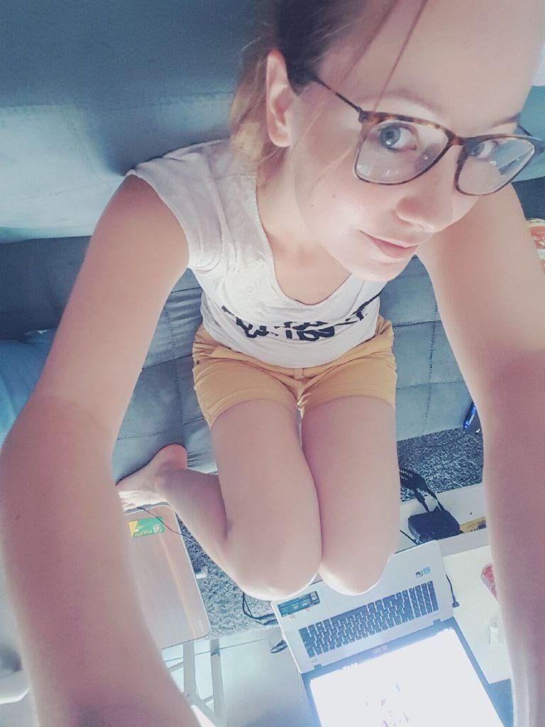 Eugenie b niña francesa