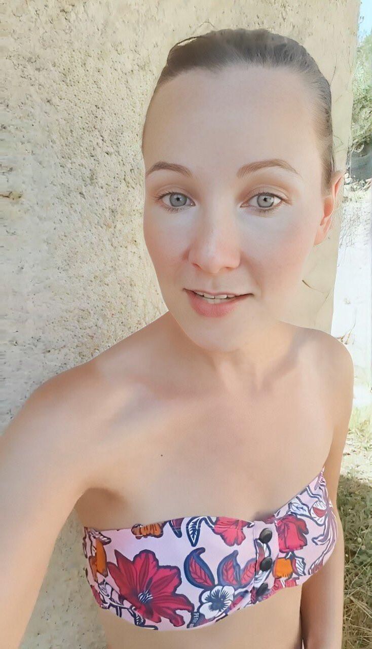 Eugenie b niña francesa