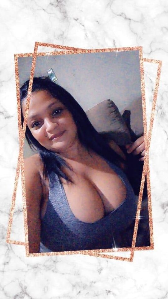 Veridiana brasileño Big Boobs nn