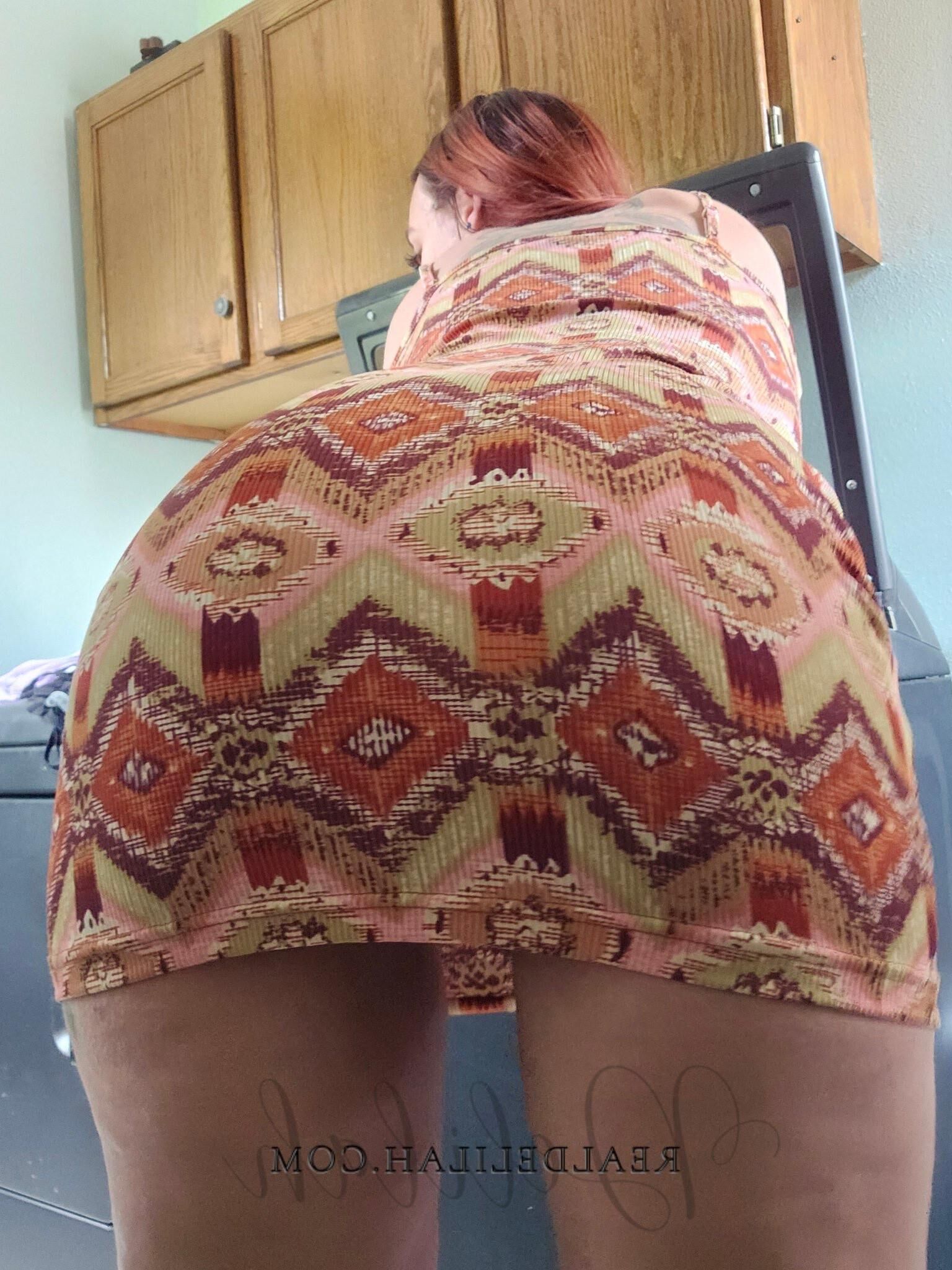 Delilah Big Butt Tits tätowierte sexy Schönheit Frau gemischte heiße Aufnahmen