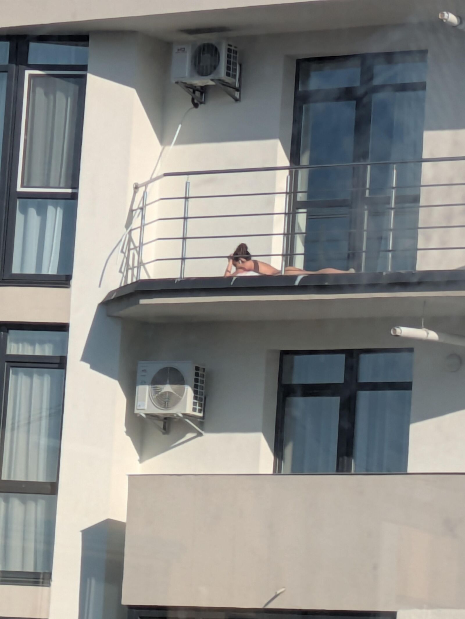 Sonnenbaden kriechen