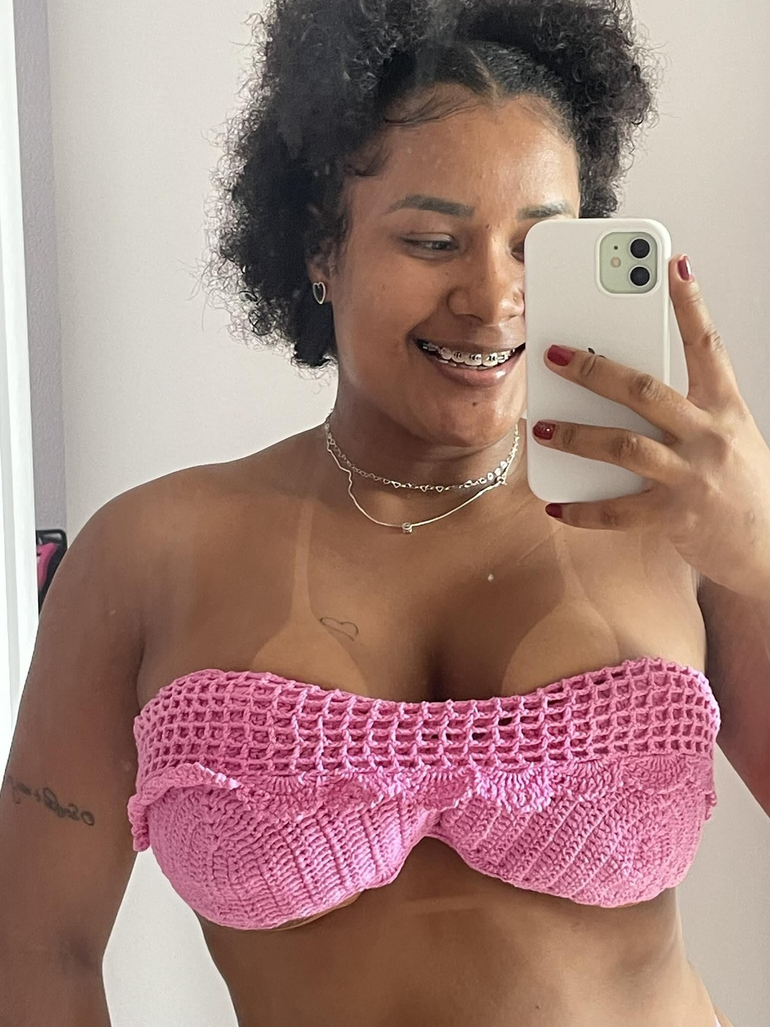 Livia brasileño grandes tetas