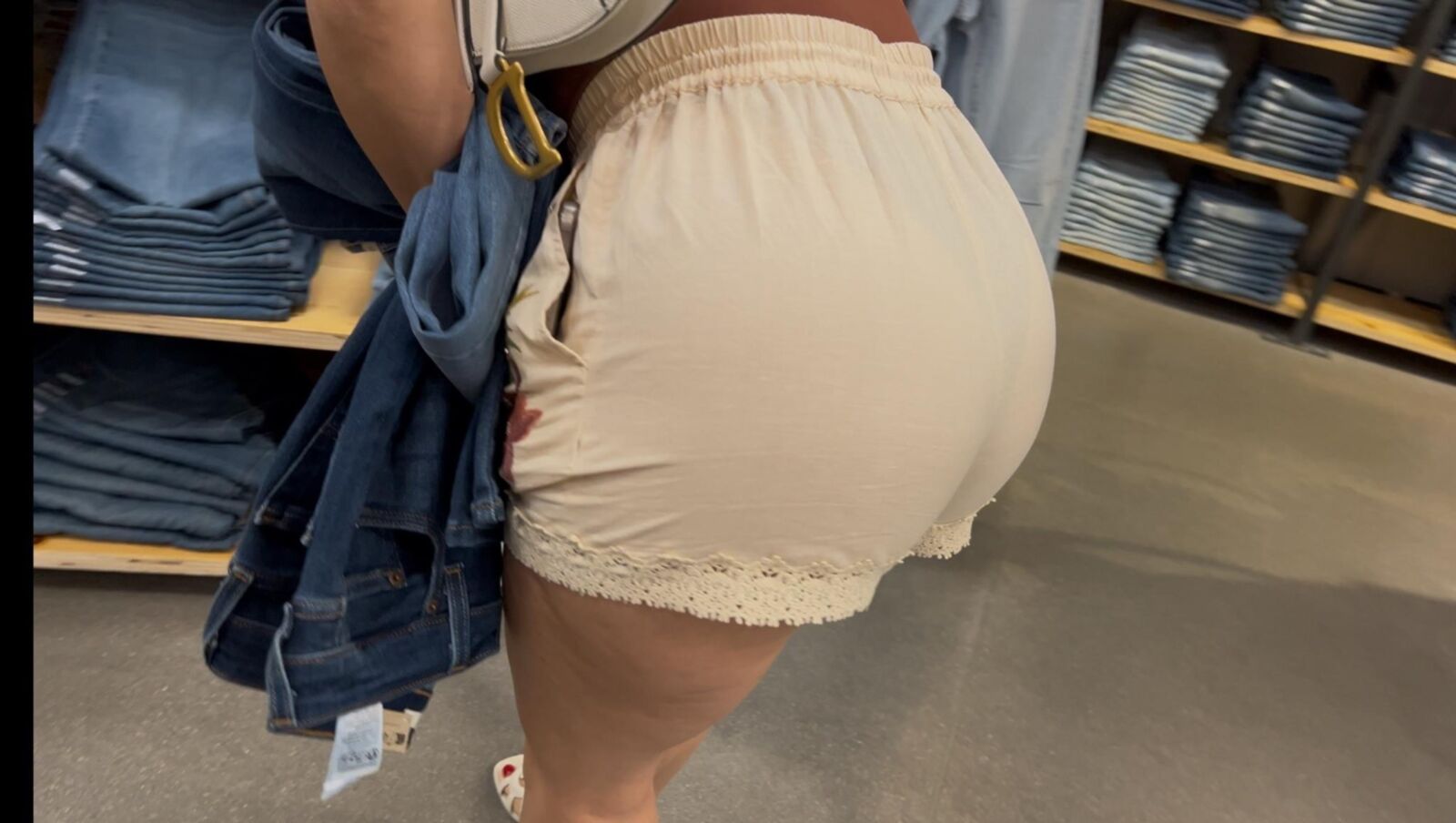 Candid Ass Mix