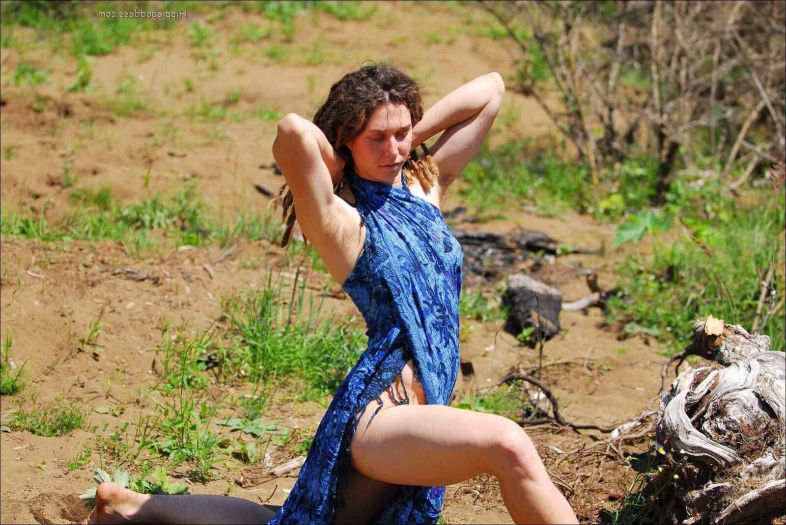 HippieGoddess ALDER Revealing attire