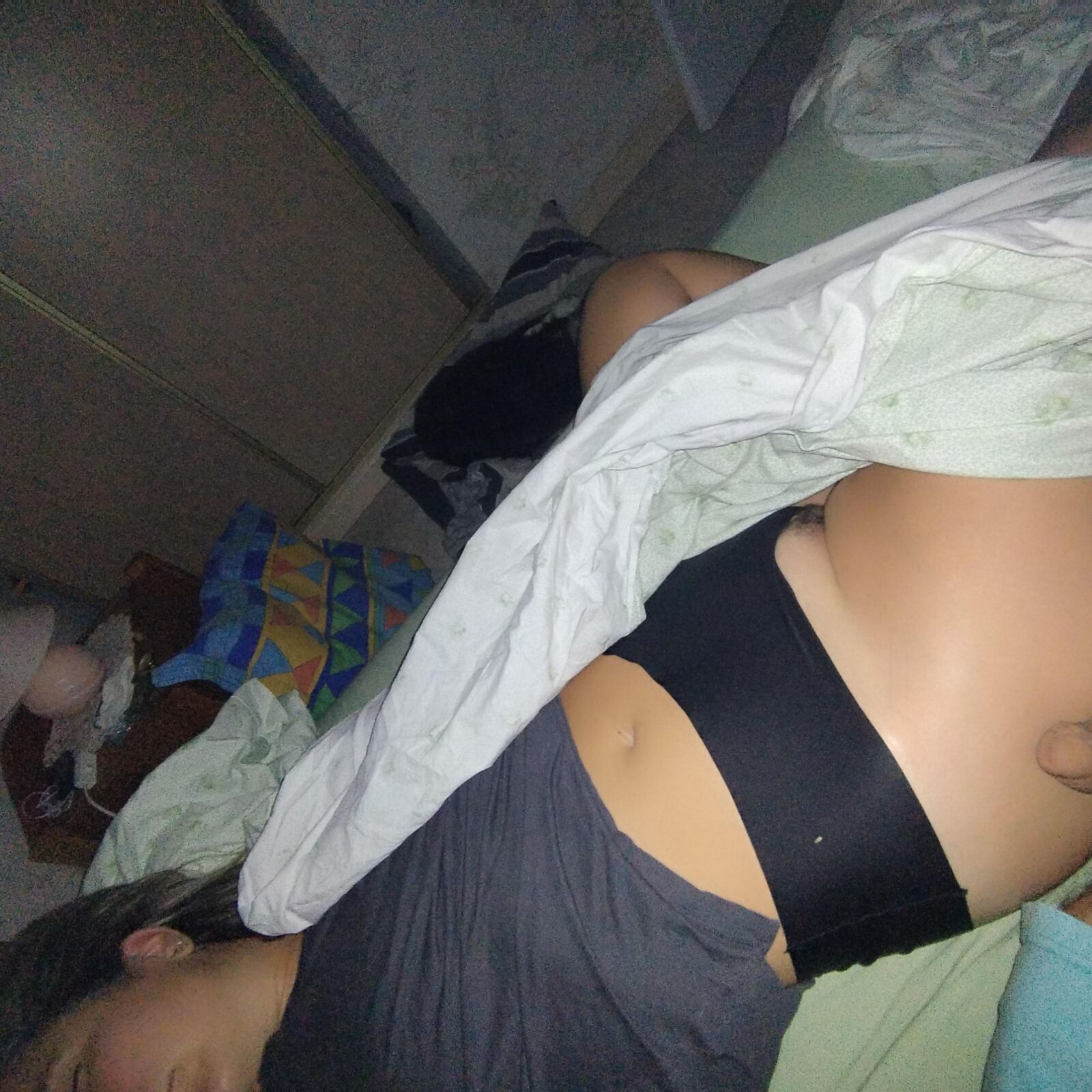 Bom Wyfe
