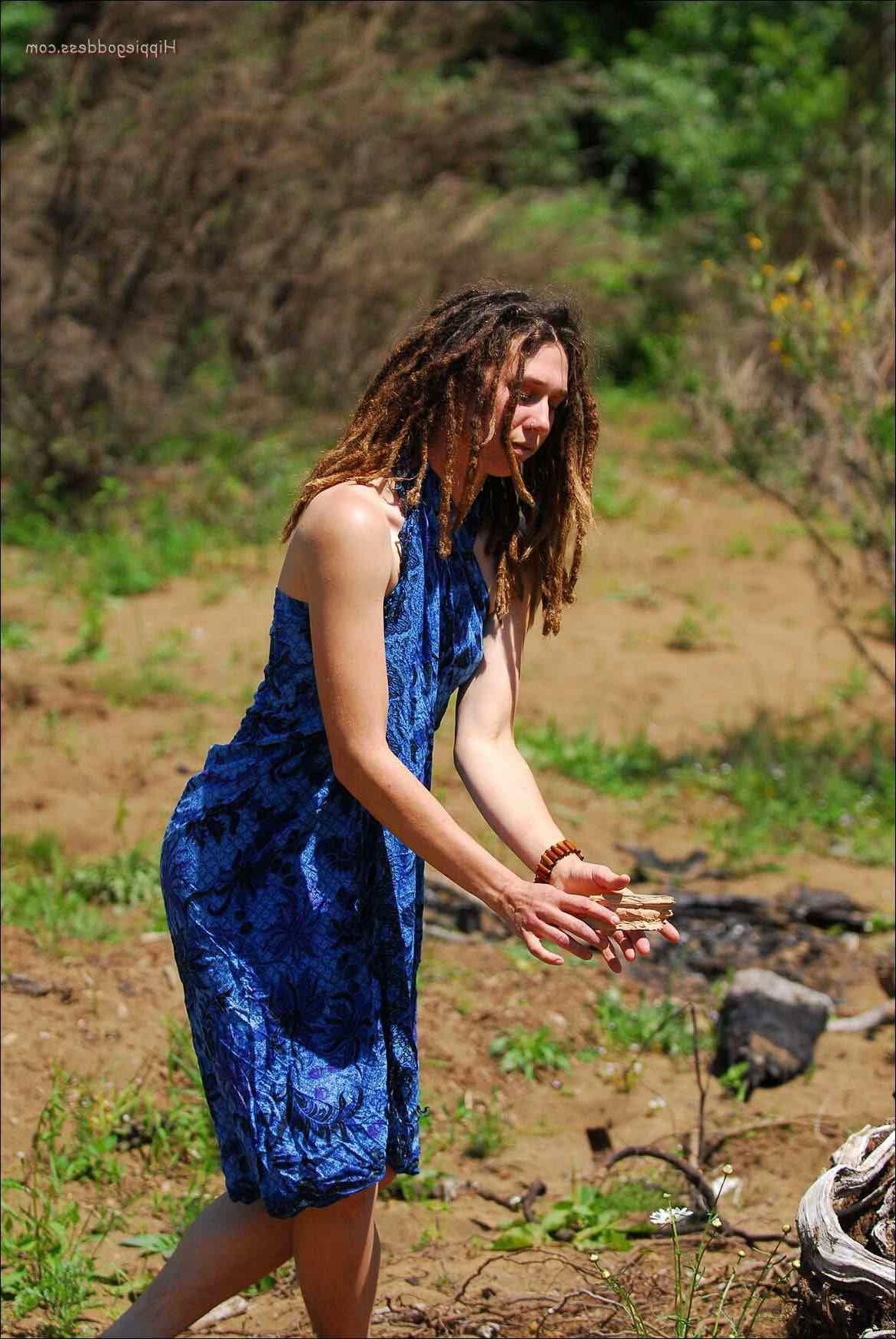 HippieGoddess ALDER Revealing attire