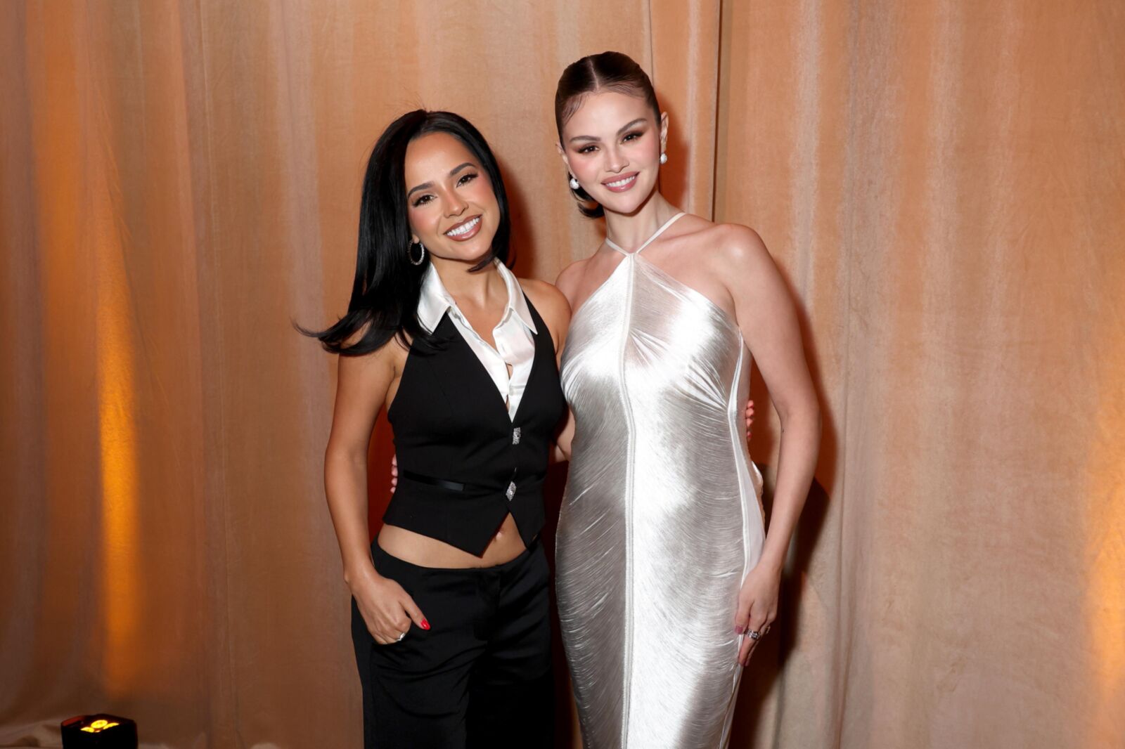 Fiesta de lanzamiento de Eau de Parfum de Selena Gomez Gomez Beauty Rare Beauty