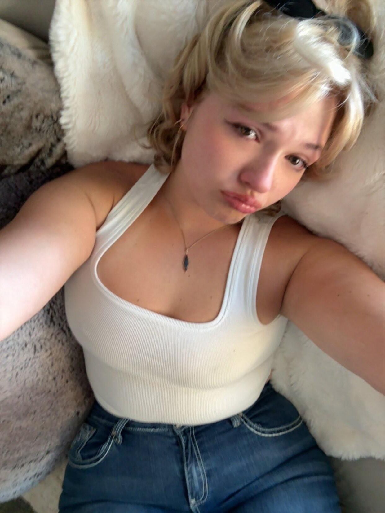 Amante de menino grande bunda grande mamas belas beleza loira tiktoker menina tiro quente
