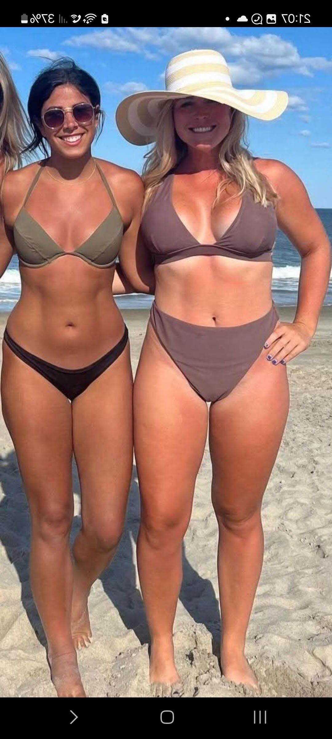 Mezcla de lencería y bikini