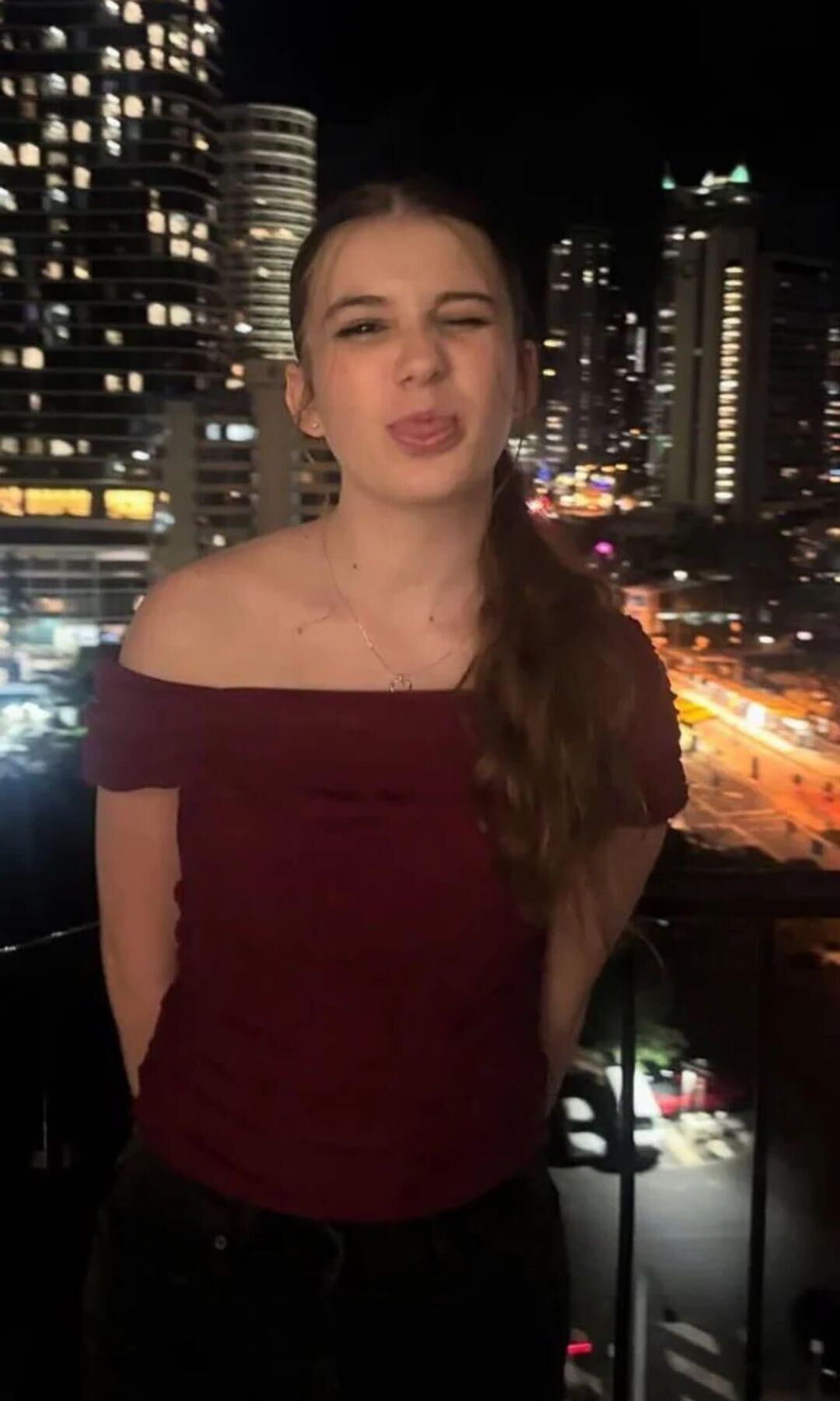 Novia amateur