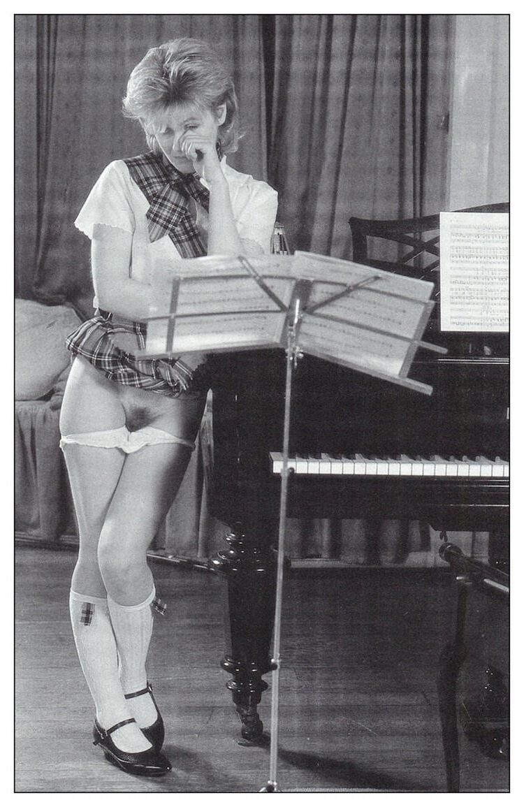Problema de meninas uniformes retro (completa)