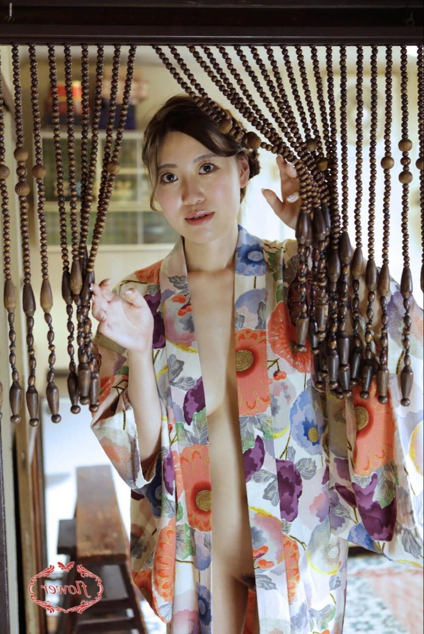 Amu Hanamiya Flower Vol