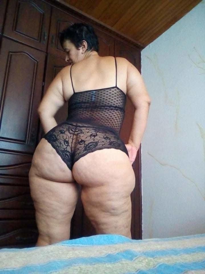 Esposa grande e madura