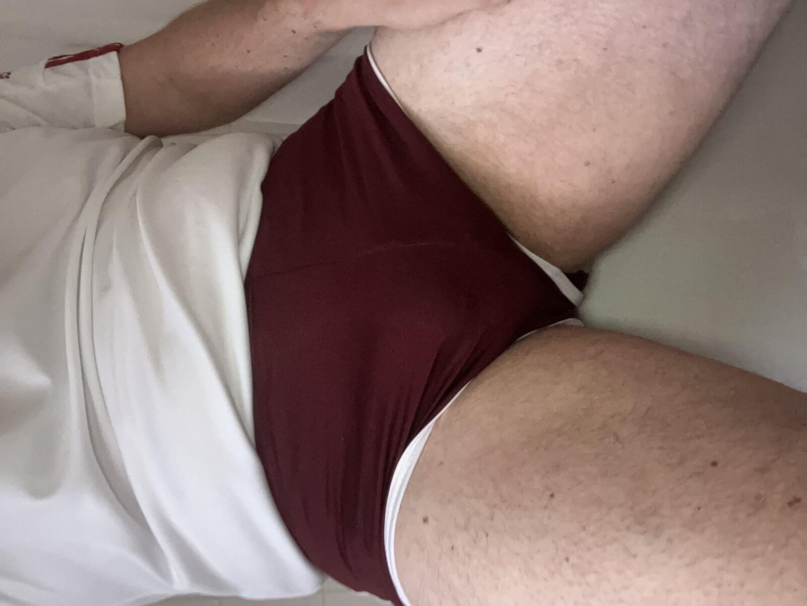 Pantalones cortos y bulto