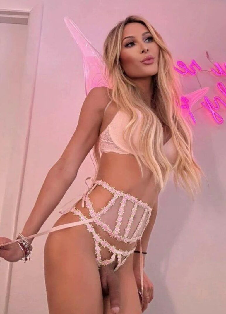 Mujeres increíbles en lencería, nylons y medias sexys