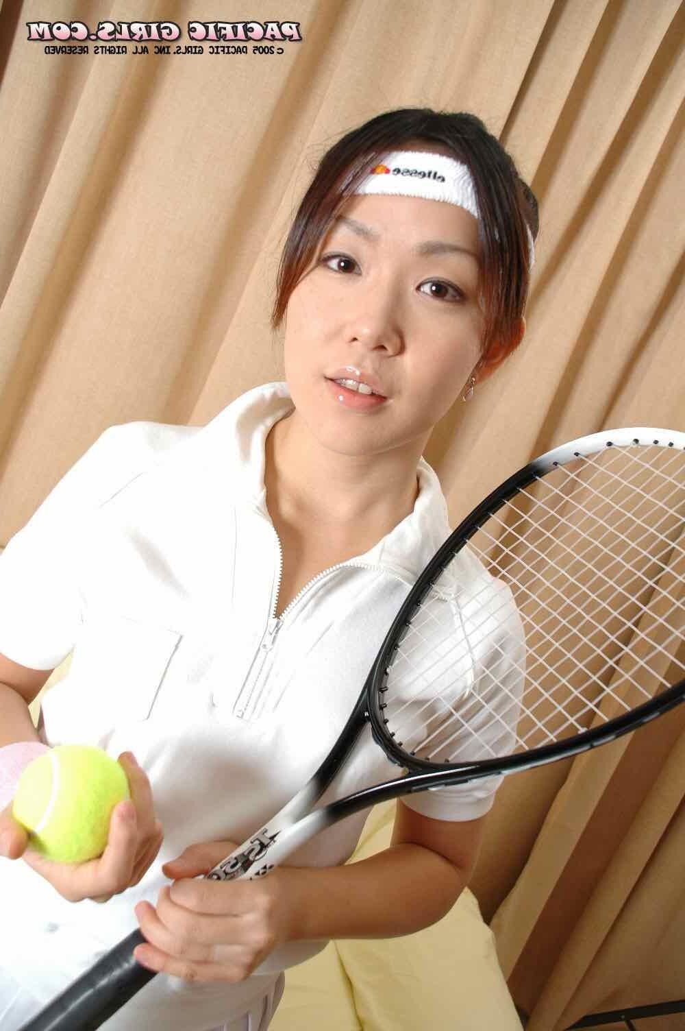 PacificGirls AKIKO Anyone for tennis