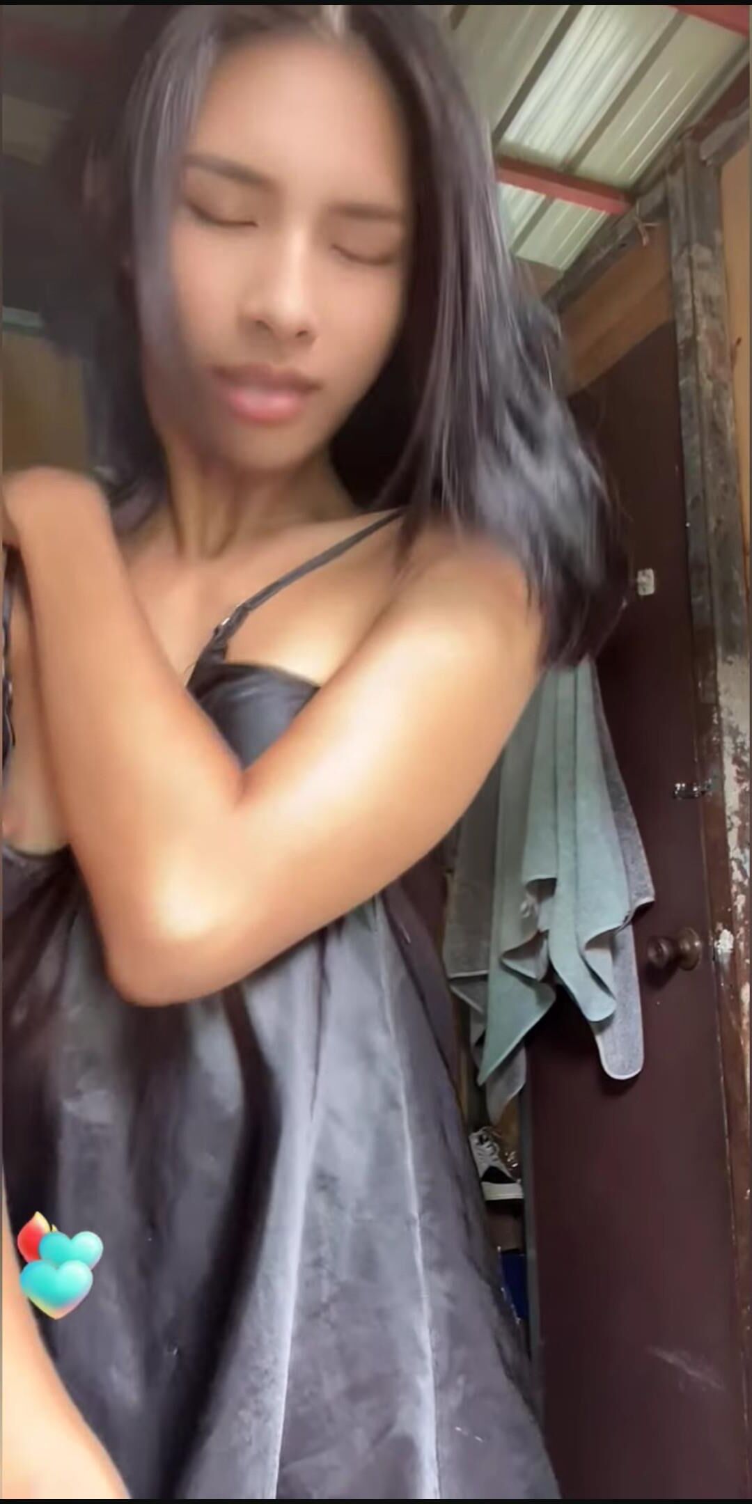 Pequeñas tetas bonitas pezón