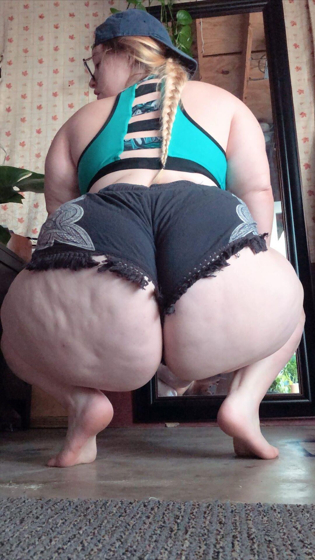 Incrível grande mulher bonita