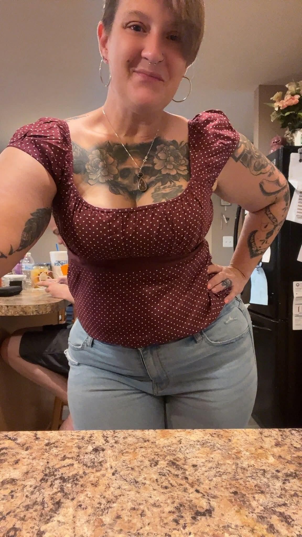 Post aleatoriamente de lindas senhoras