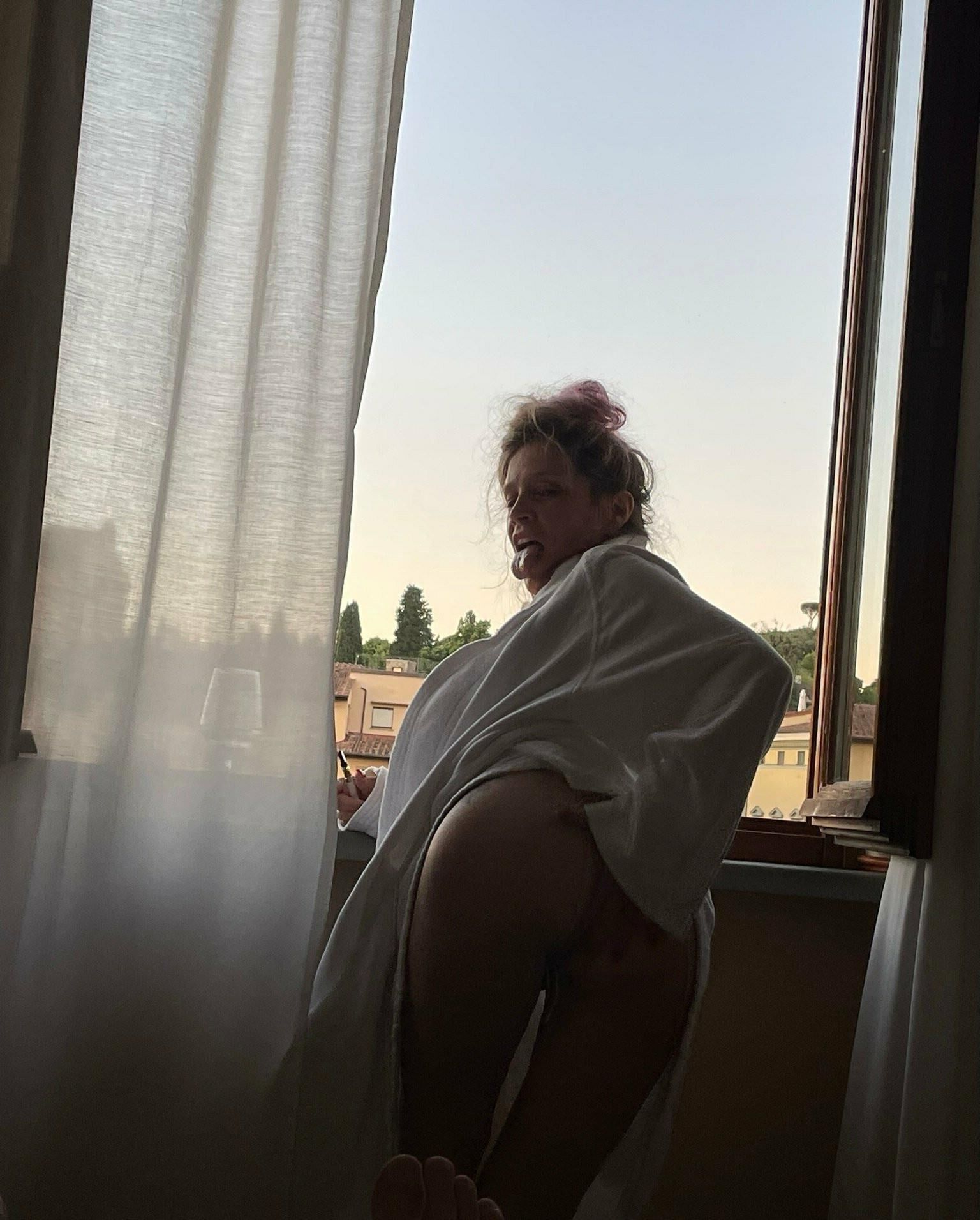 Tonia