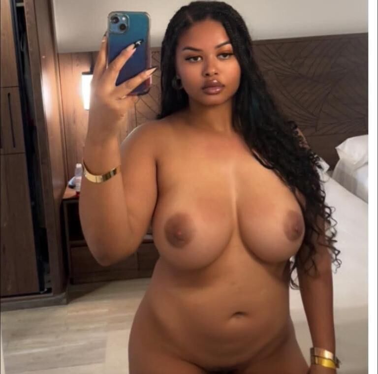 Fat and Chubby AI Nudes