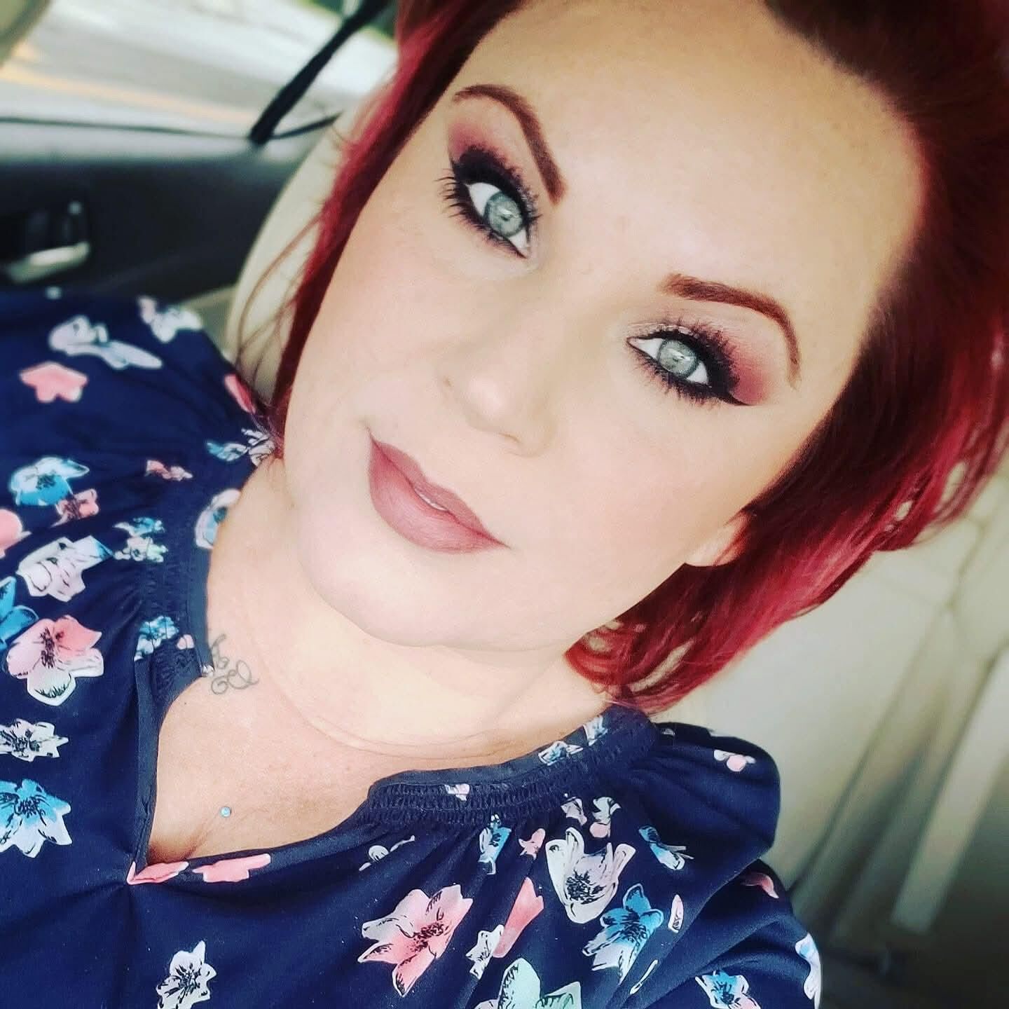 Post aleatoriamente de lindas senhoras